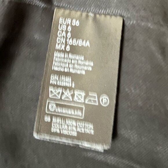 Authentic 2015 Balmain x H&M Collab black velvet blazer. - Picture 12 of 12